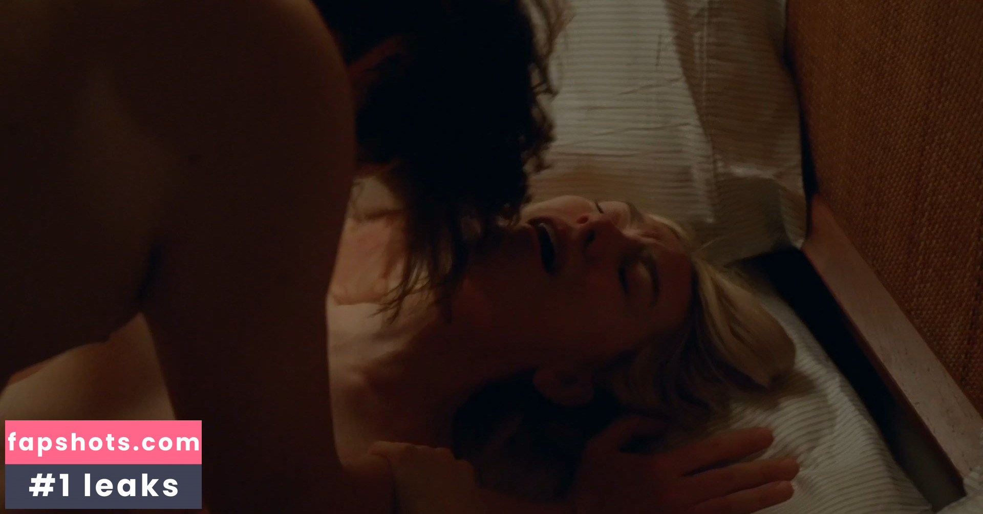 Madeline Wise gallery photo #10