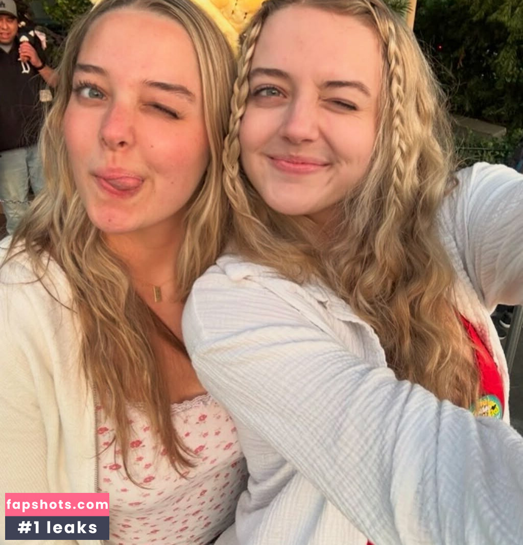 Madelynn Hanvey gallery photo #20