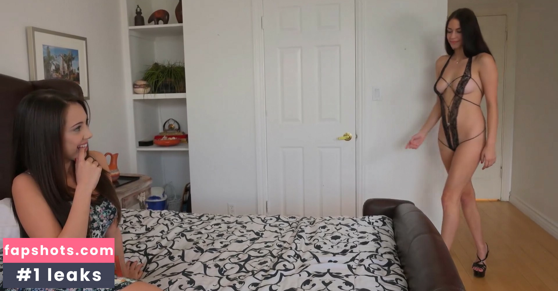 Madi Meadows gallery photo #24