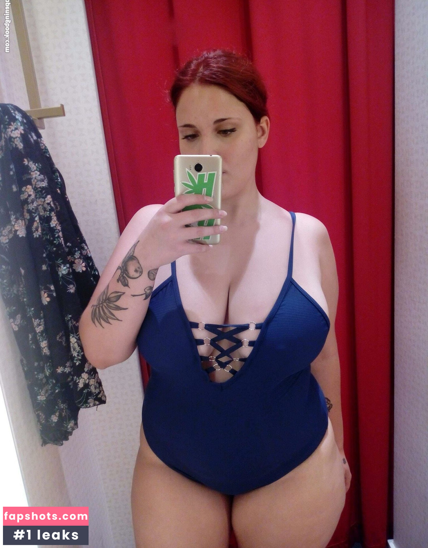 Madia Garganese gallery photo #3