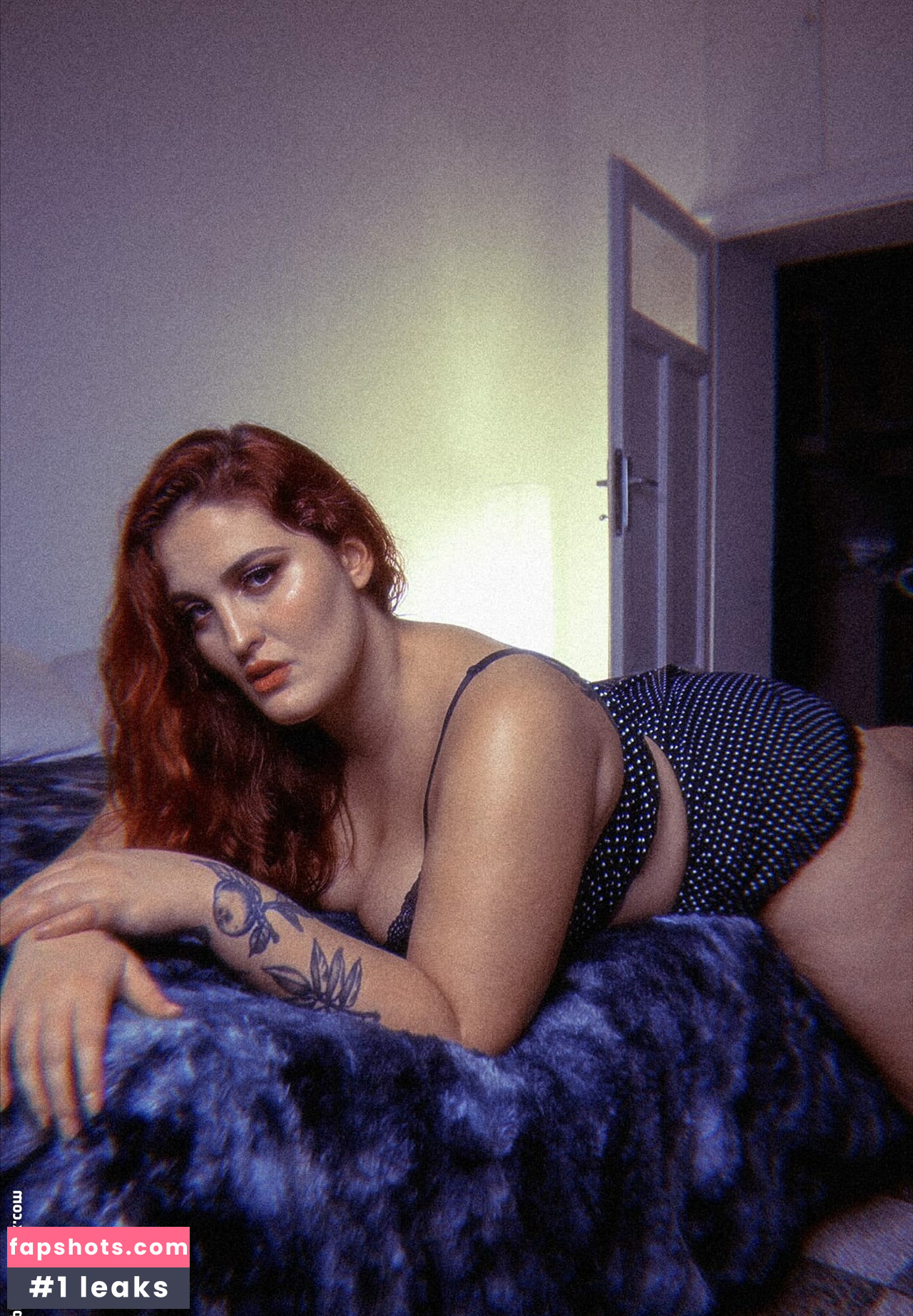 Madia Garganese gallery photo #5