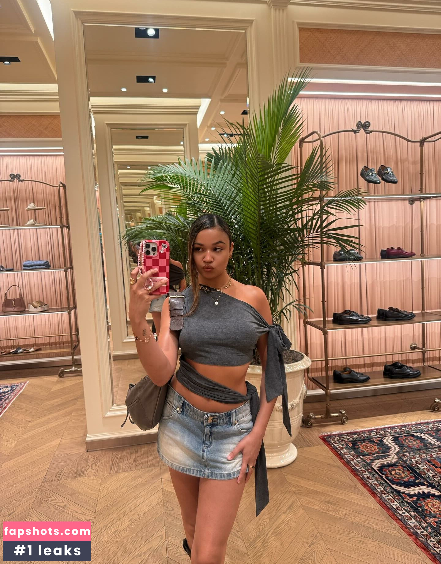 Madison Bailey gallery photo #25