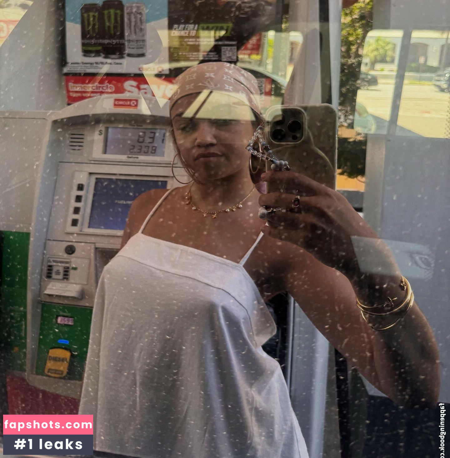 Madison Bailey gallery photo #33