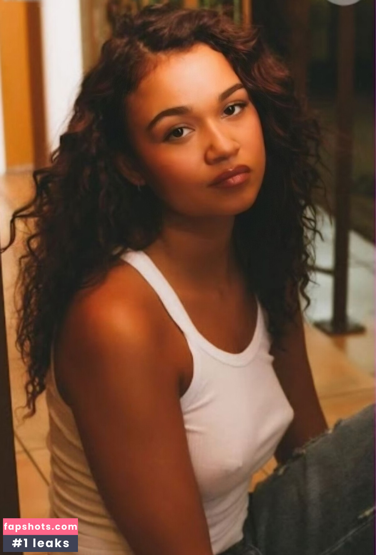 Madison Bailey gallery photo #50