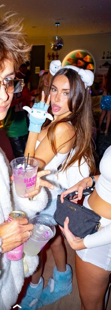 madison-beer gallery photo #1004