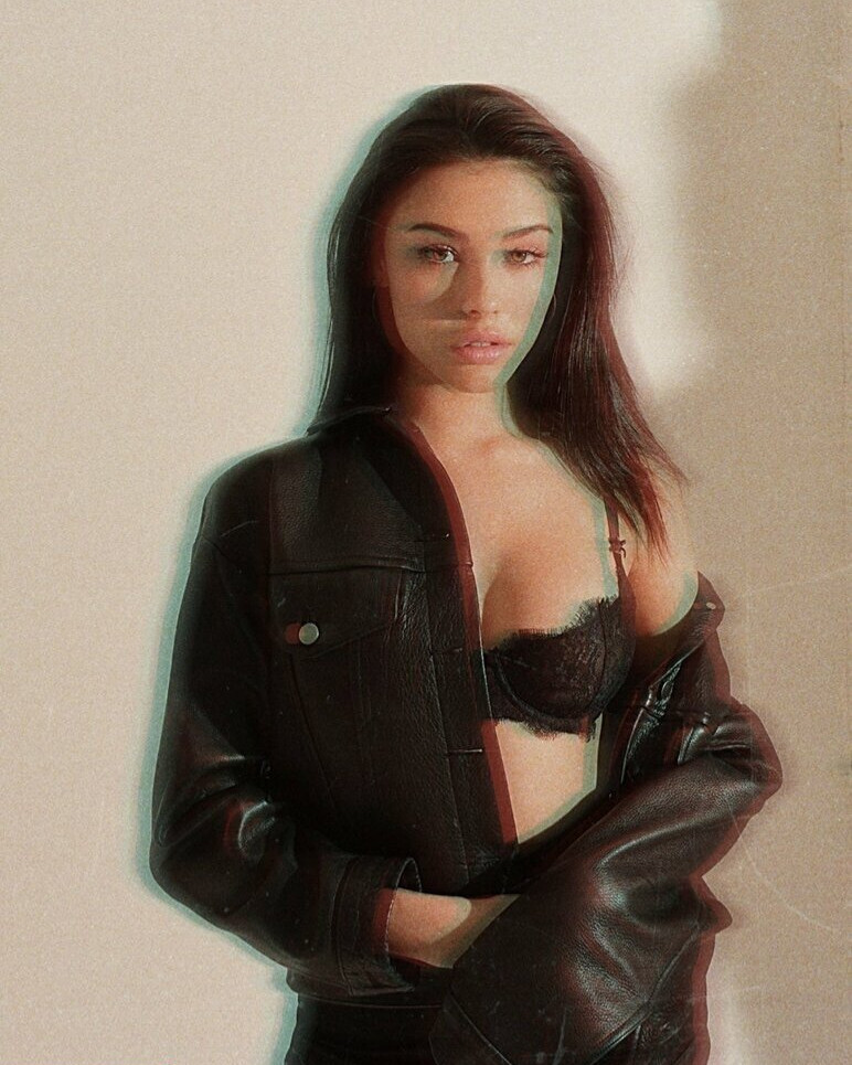 madison-beer gallery photo #1047