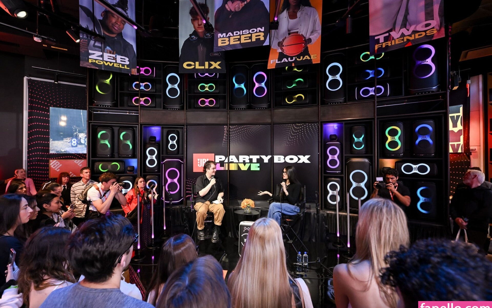 madison-beer gallery photo #1133