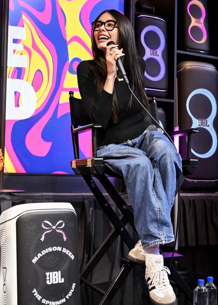 madison-beer gallery photo #1134