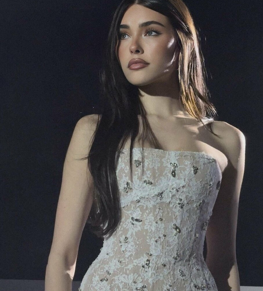 madison-beer gallery photo #1330