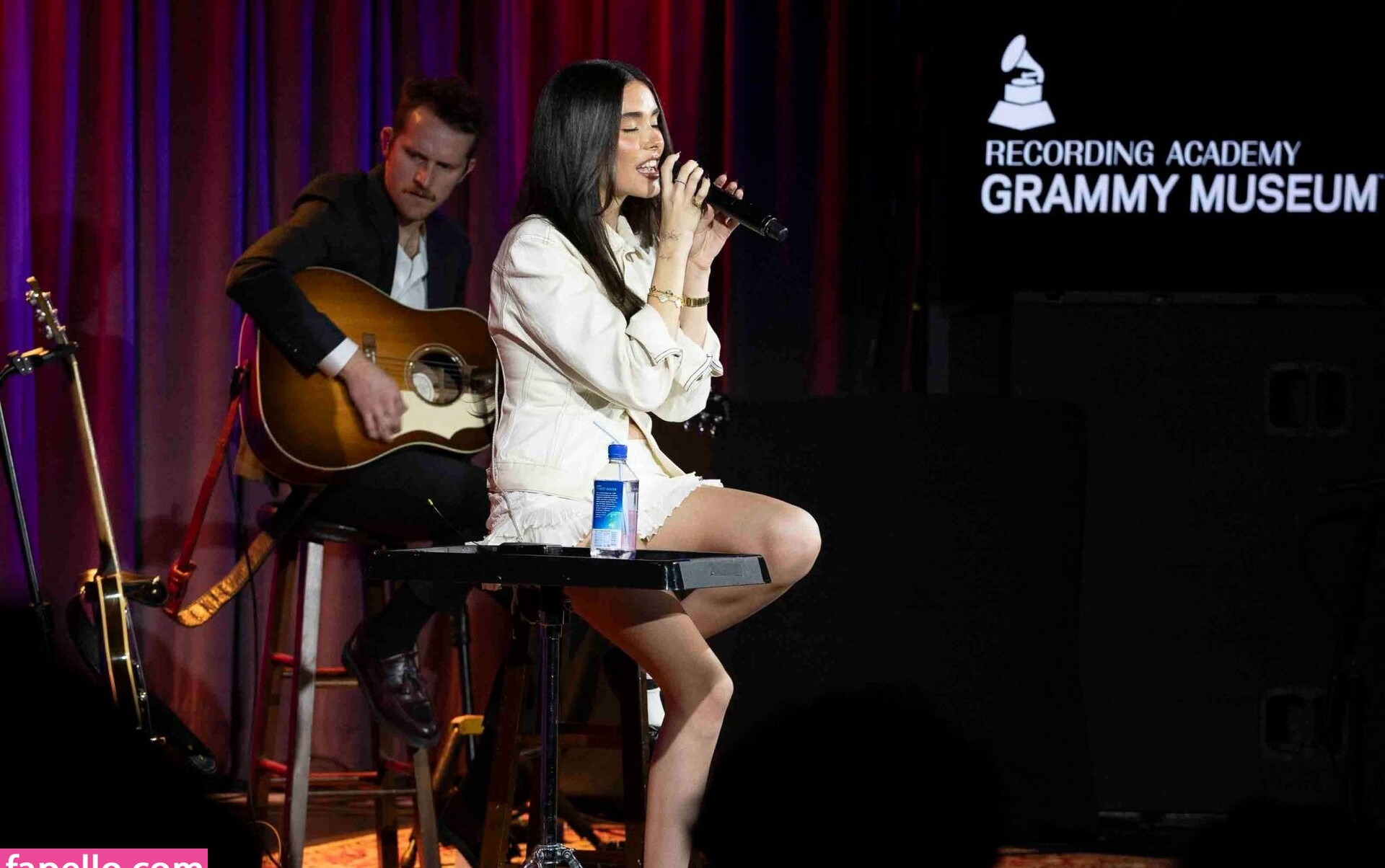 madison-beer gallery photo #1584