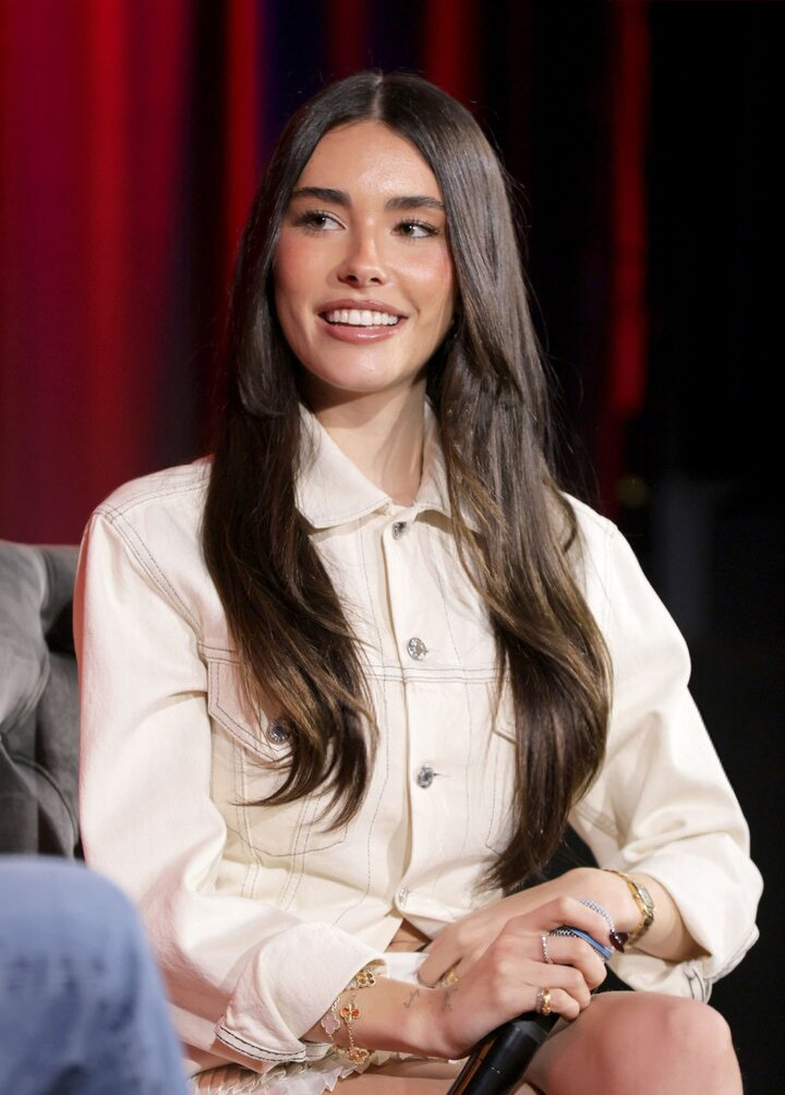 madison-beer gallery photo #1594