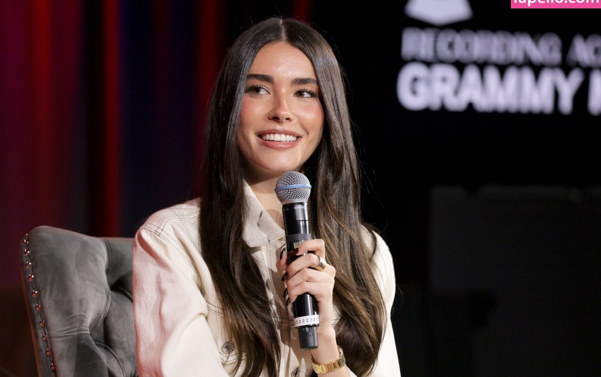 madison-beer gallery photo #1597