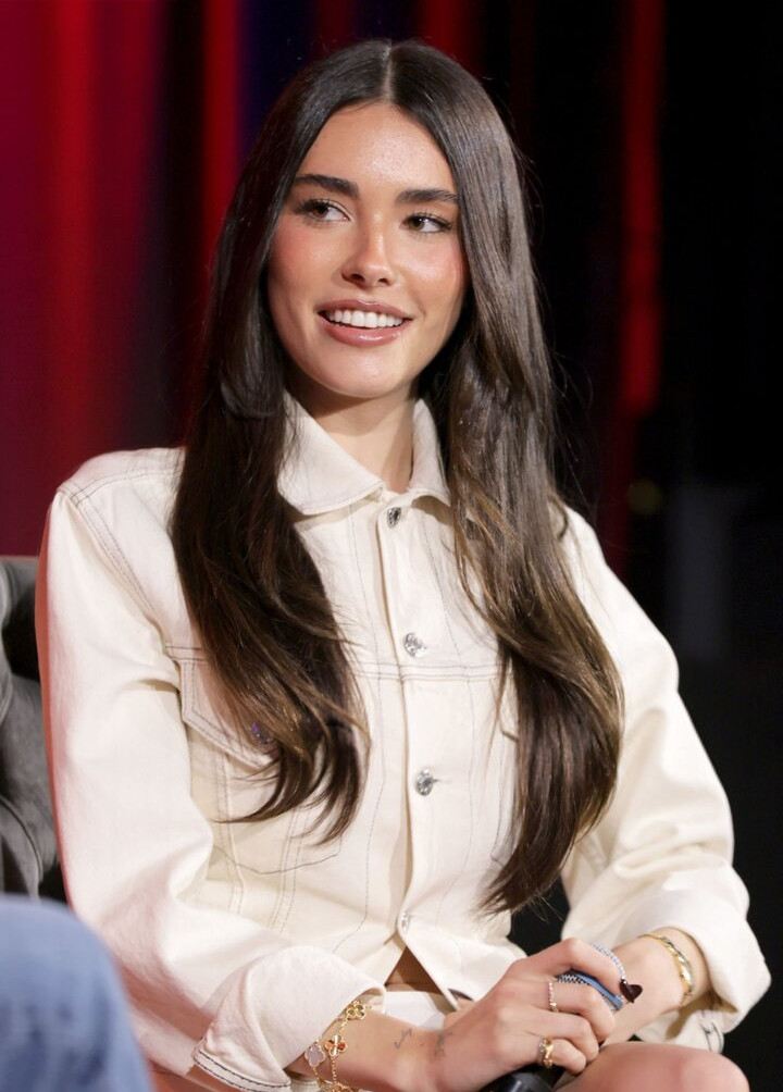 madison-beer gallery photo #1603