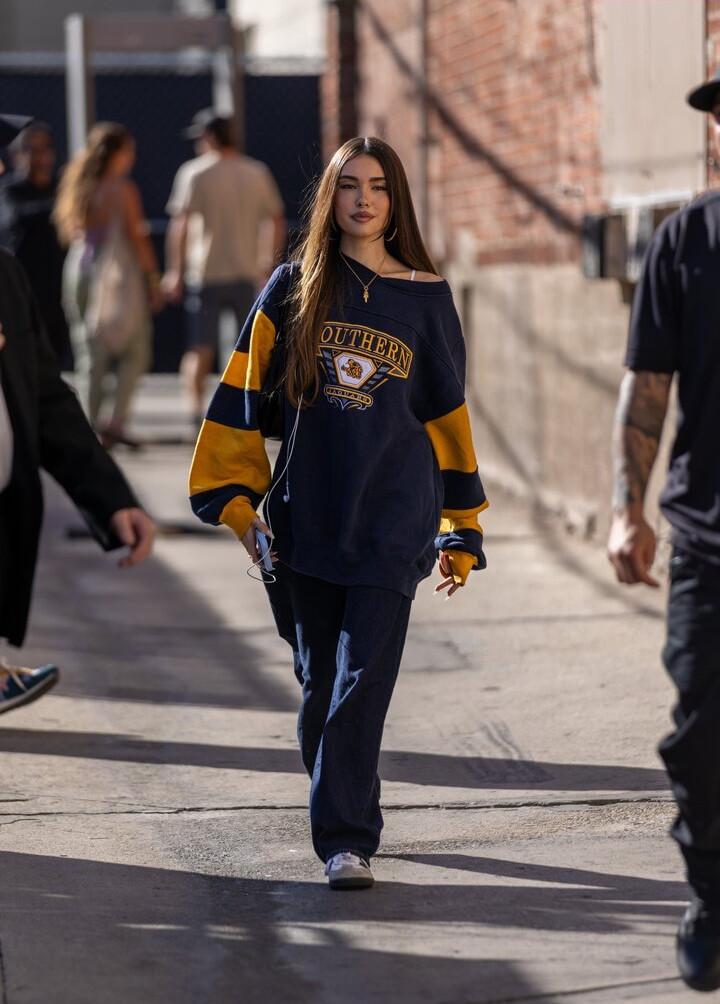 madison-beer gallery photo #1691