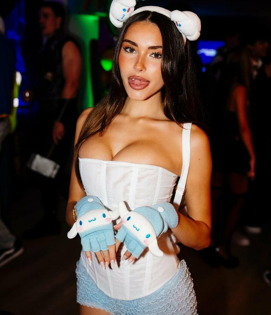 madison-beer gallery photo #1702