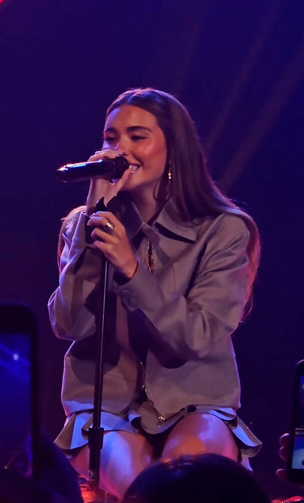 madison-beer gallery photo #1903