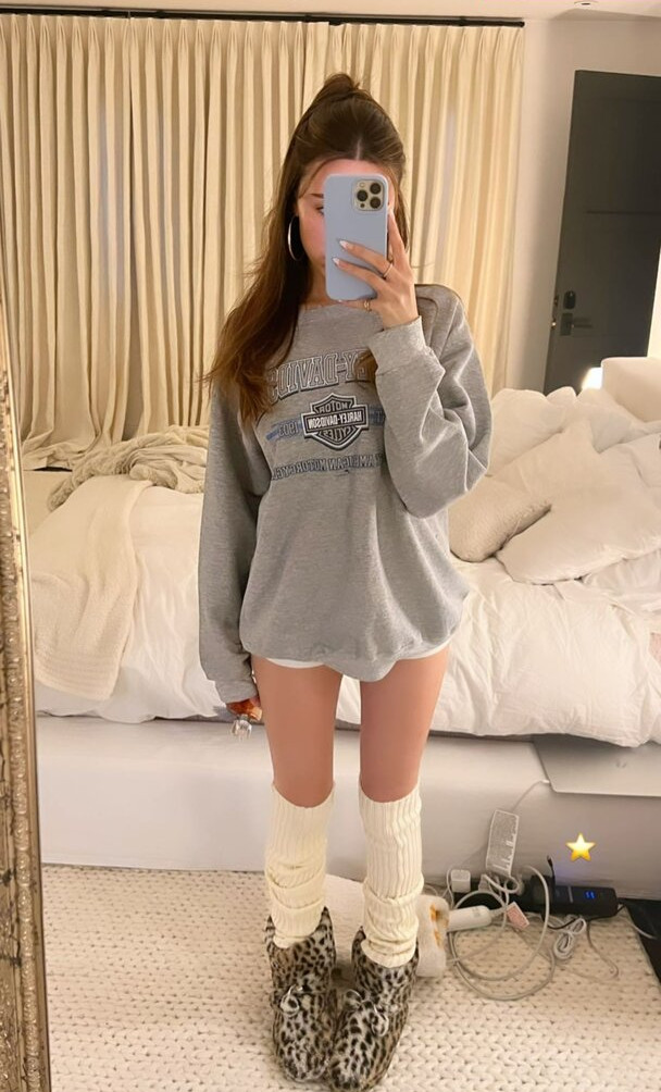 madison-beer gallery photo #1949