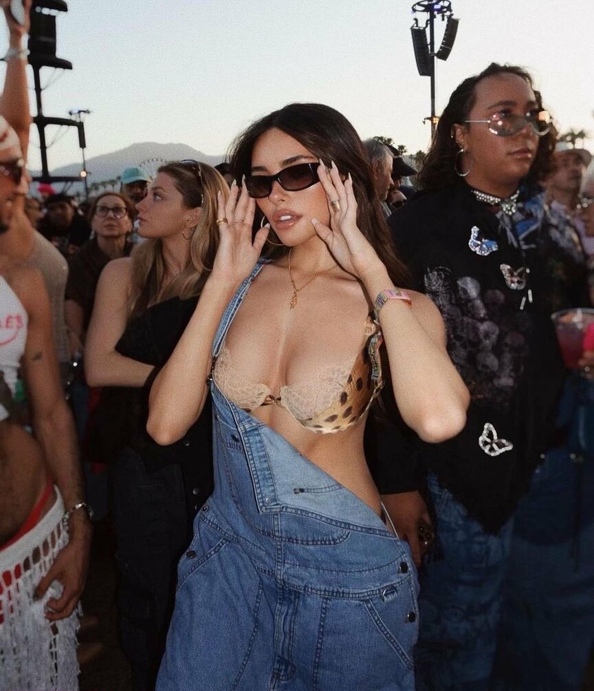 madison-beer gallery photo #2021