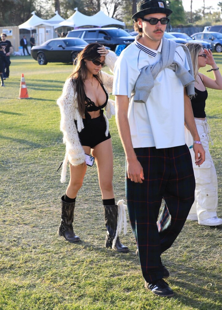 madison-beer gallery photo #2073