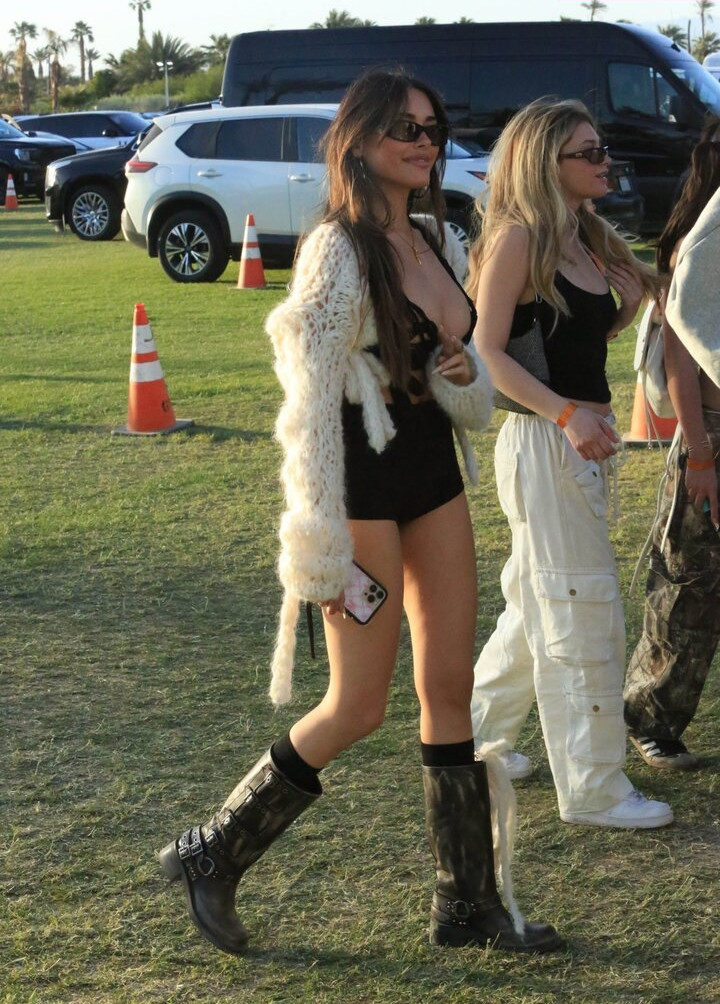 madison-beer gallery photo #2084