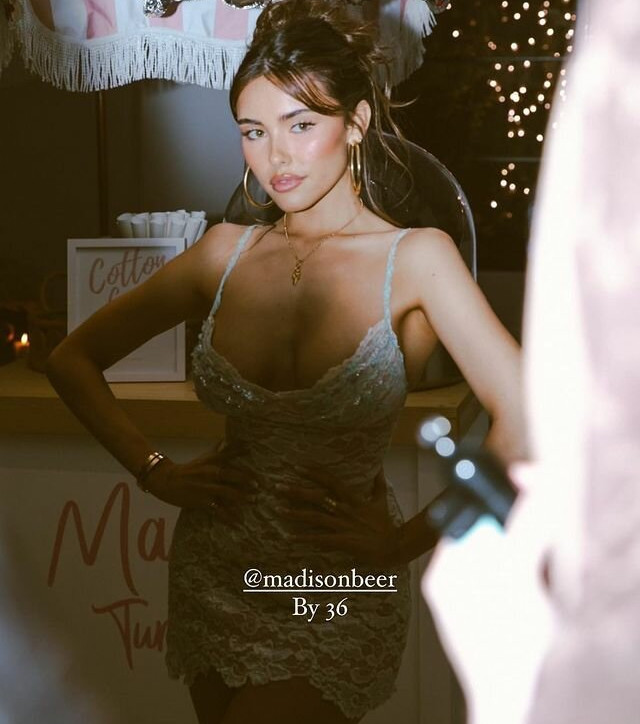 madison-beer gallery photo #2144