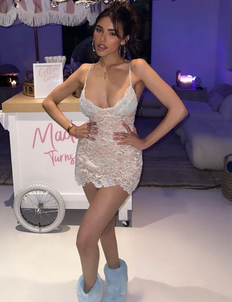 madison-beer gallery photo #2145