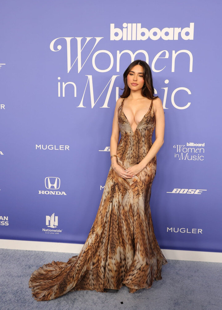 madison-beer gallery photo #2165