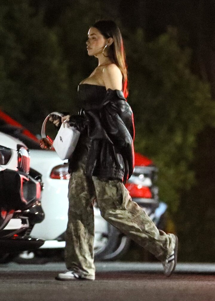 madison-beer gallery photo #2252