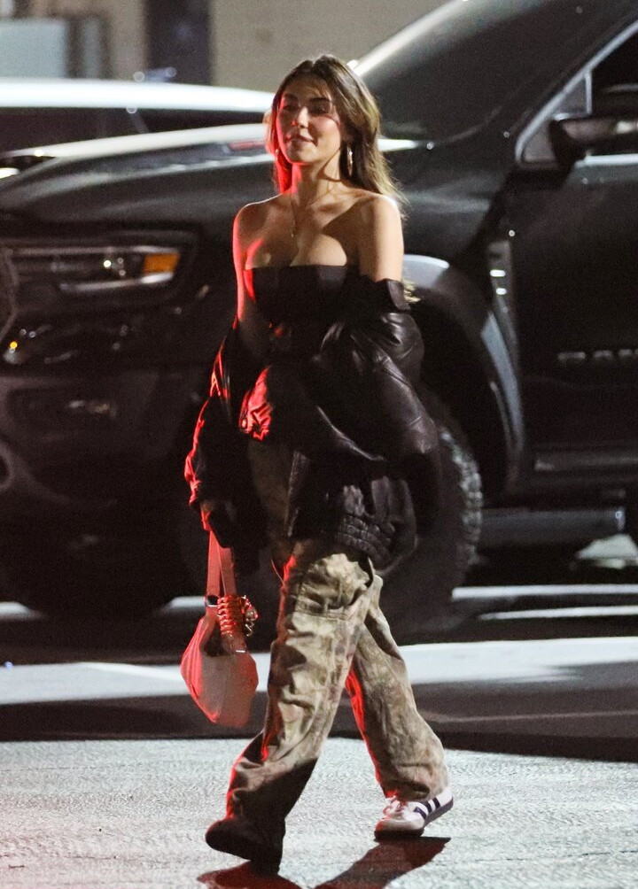 madison-beer gallery photo #2255