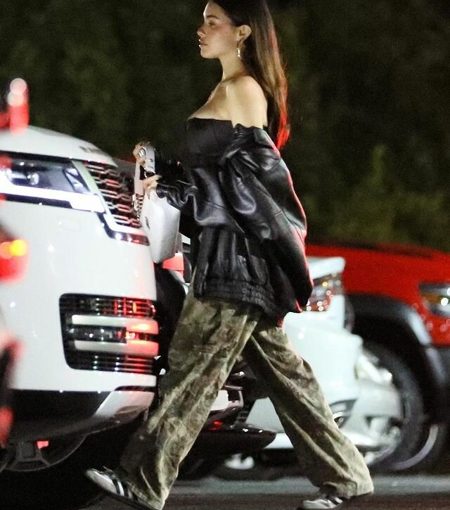 madison-beer gallery photo #2258