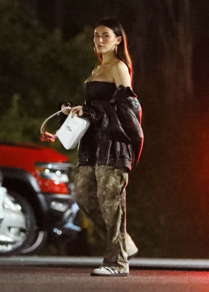 madison-beer gallery photo #2264