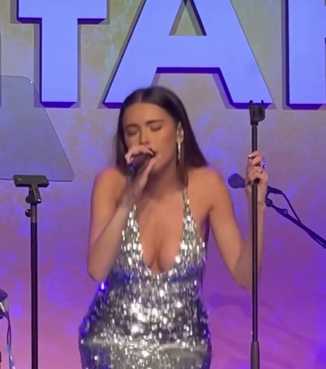 madison-beer gallery photo #2376