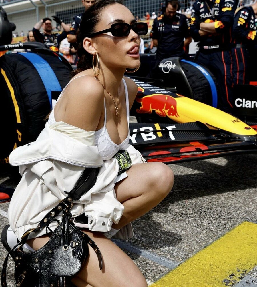 madison-beer gallery photo #2430