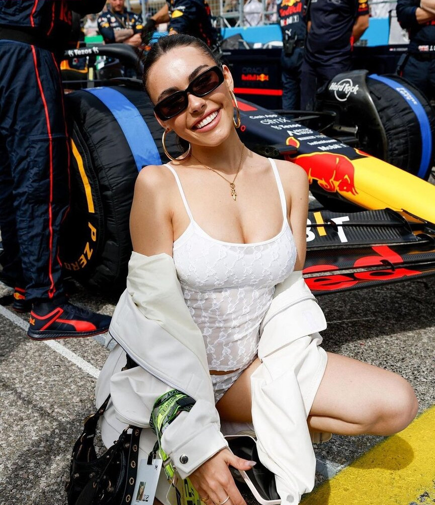 madison-beer gallery photo #2456