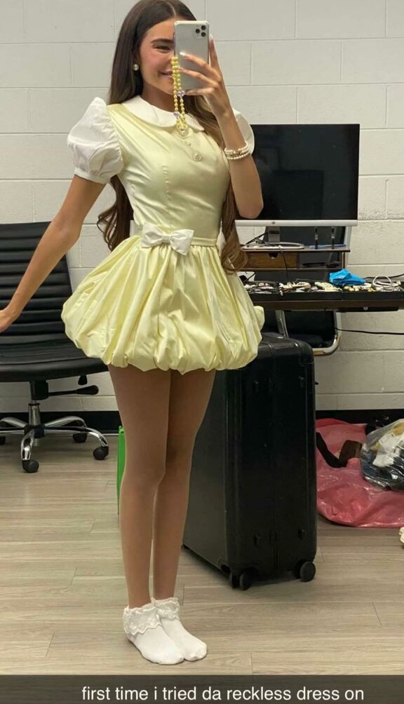 madison-beer gallery photo #2551