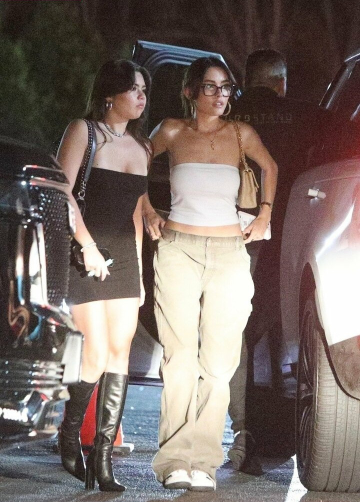 madison-beer gallery photo #2656