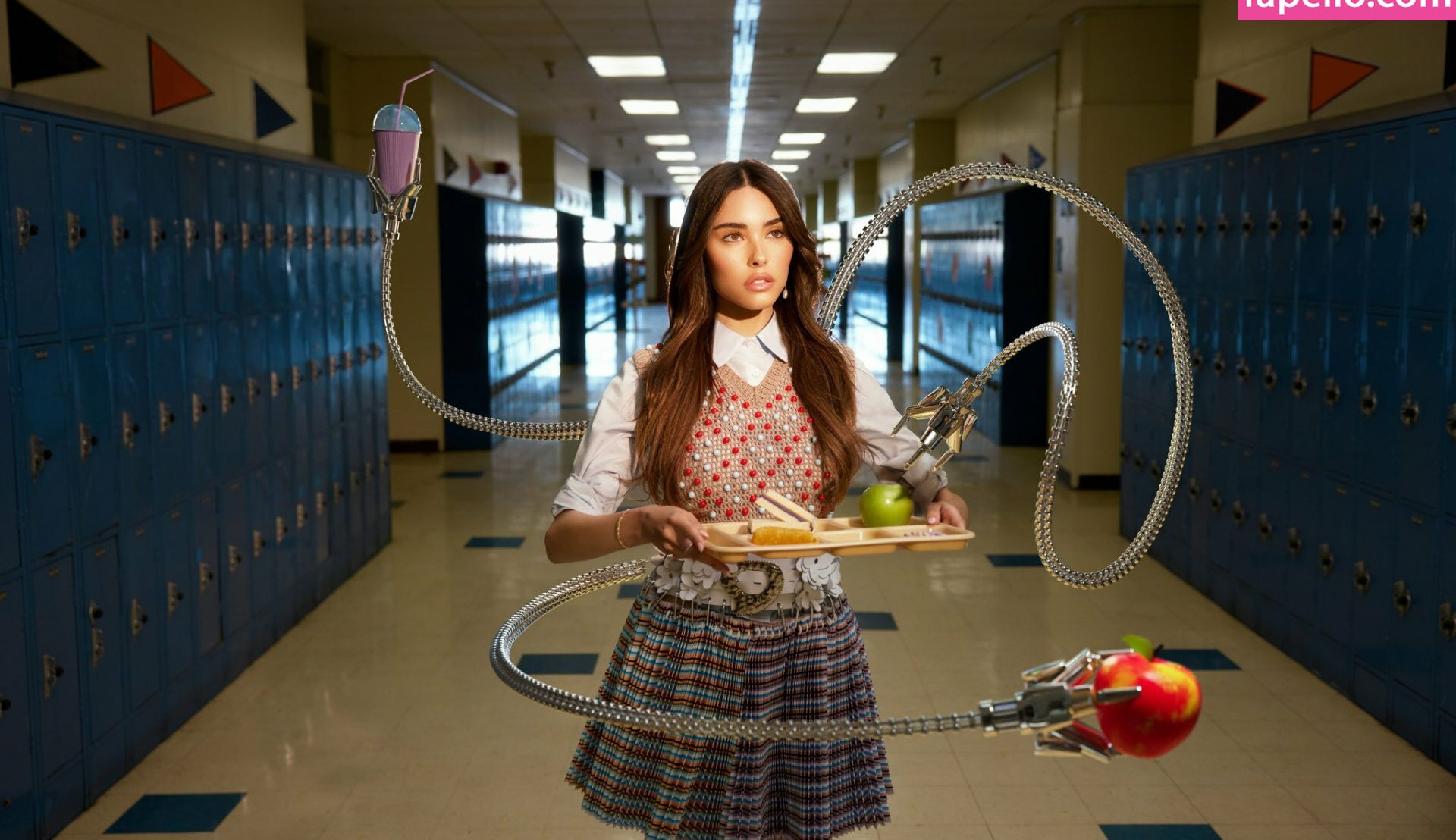 madison-beer gallery photo #3069