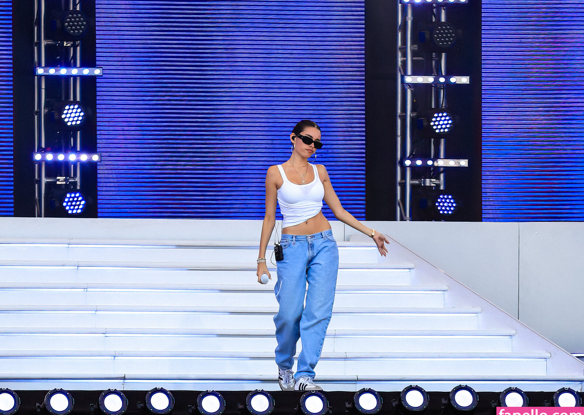 madison-beer gallery photo #692