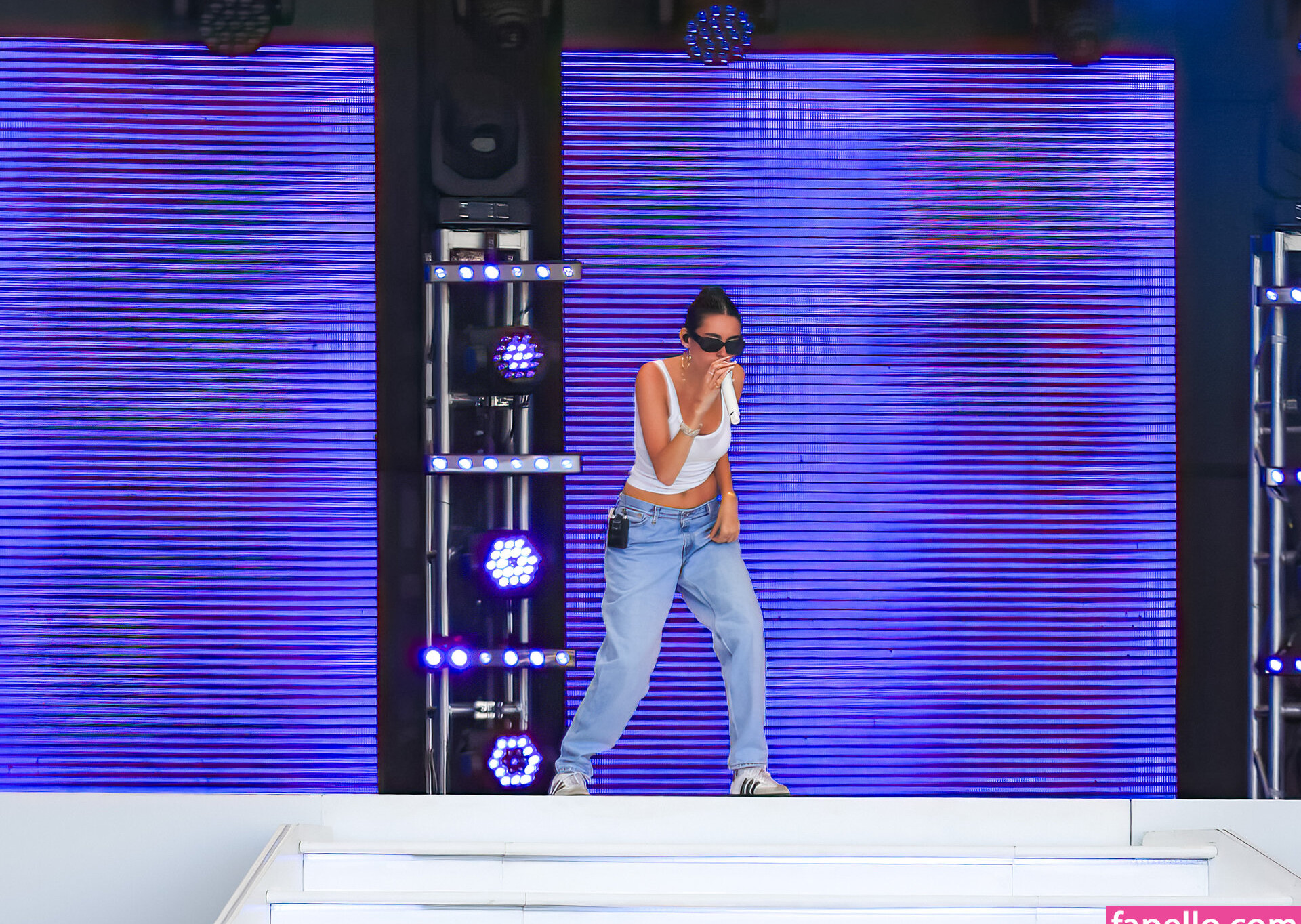 madison-beer gallery photo #699