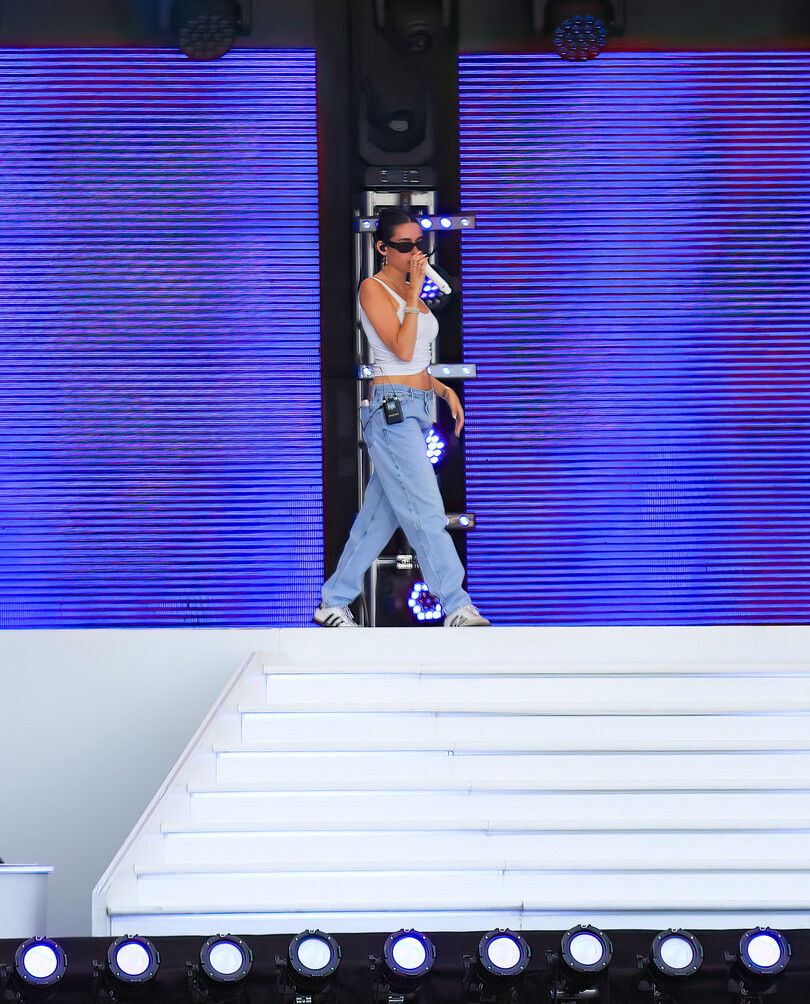 madison-beer gallery photo #700