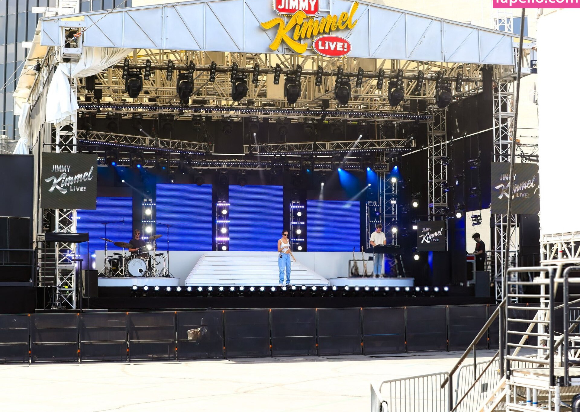 madison-beer gallery photo #743