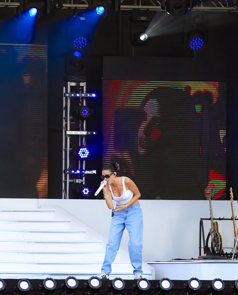 madison-beer gallery photo #747