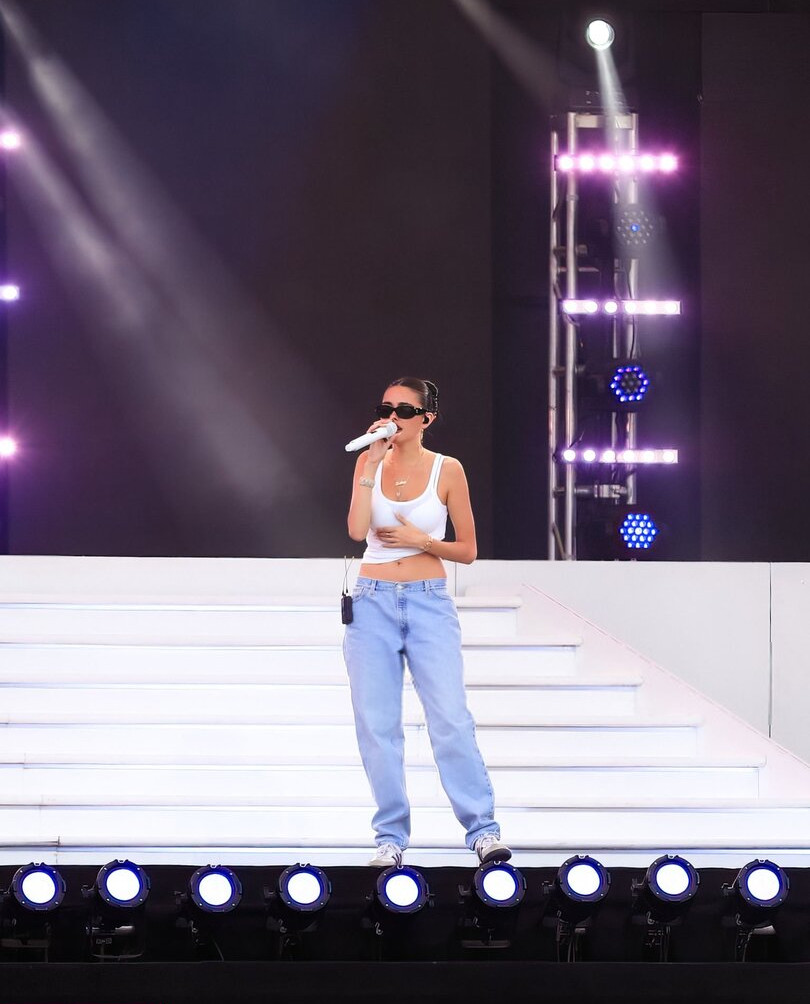 madison-beer gallery photo #752