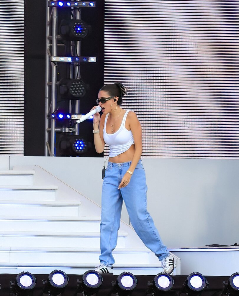 madison-beer gallery photo #753