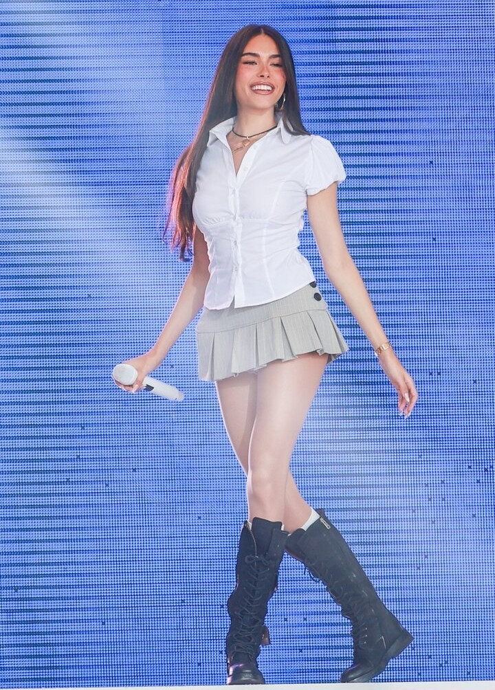 madison-beer gallery photo #761