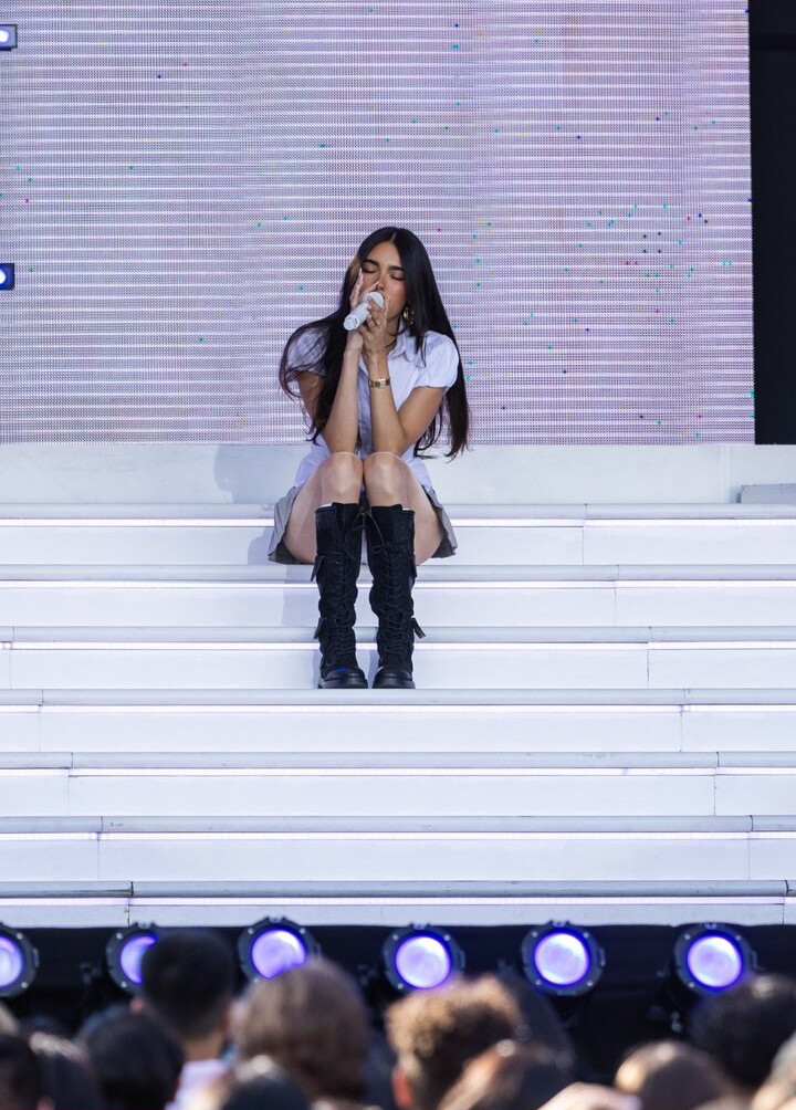 madison-beer gallery photo #798