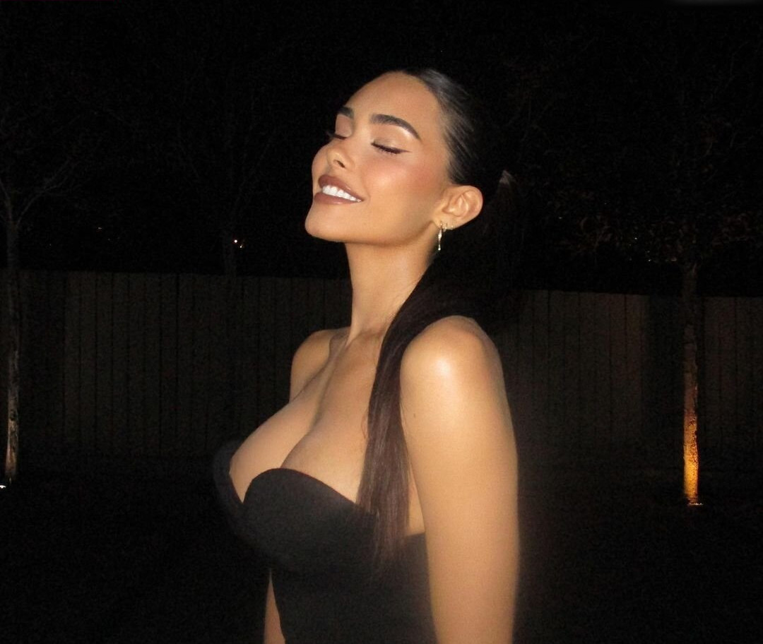 madison-beer gallery photo #973