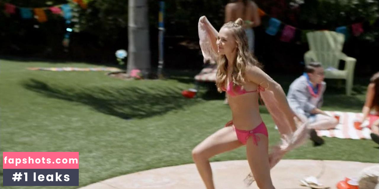 Madison Iseman Nude Leaks OnlyFans Photos #117 - LeakJerk