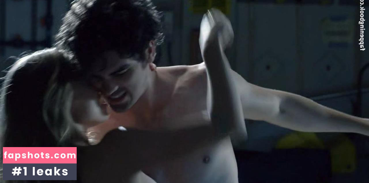 Madison Iseman Nude Leaks OnlyFans Photos #121 - LeakJerk