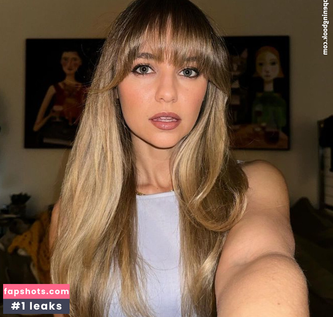 Madison Iseman Nude Leaks OnlyFans Photos #50 - LeakJerk